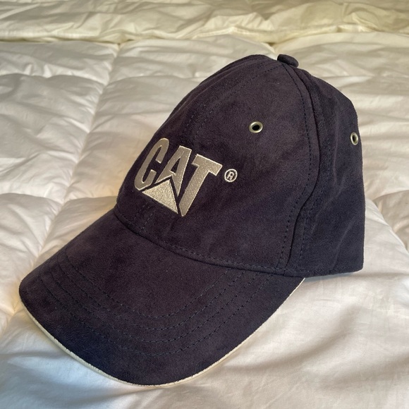 CAT Licensed Caterpillar Inc. Velvet Cap - Picture 2 of 4
